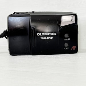 Vintage Olympus Trip AF 31 Compact 35mm/ Point and Shoot Film Camera/34mm Autofocus Lens / Very good condition and tested