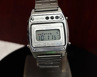 Reloj de pulsera vintage Seiko de cuarzo con alarma y batería, cronógrafo digital, funciona con A639-5060 JAPAN-A, LCD, color plateado, años 80