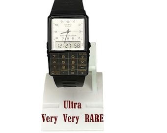 ULTRA  RARE Casio AQ-80C Digital Casio Quartz Calculator Watch  Collectible Very hard to find
