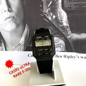 ULTRA RARE Casio F-100 First Digital Watch  First Plastic Watch Alien Prop Module: 52  JAPAN R