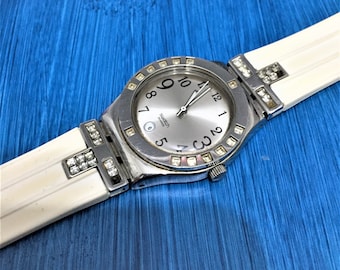 Vintage Lacquer Swatch Watch Never Worn NIB With Battery  display picture 1