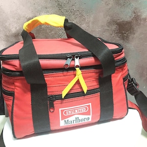 Vintage Marlboro Insulated Soft-Sided Red Lunchbox 1990s/Great condition collectible item/ Red color Marlboro bag/