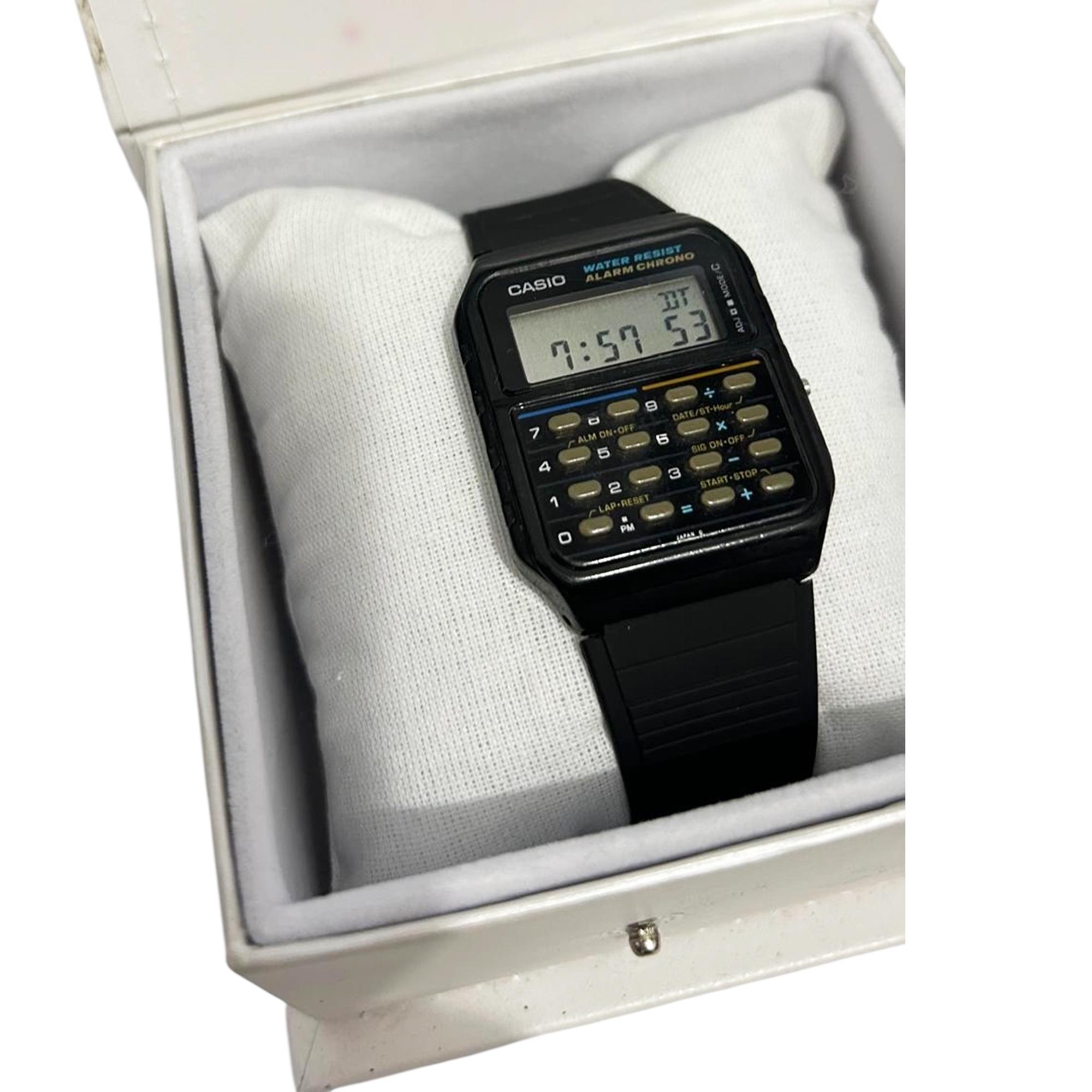 コレクターズアイテムのヴィンテージデジタルカシオCA-55電卓付き