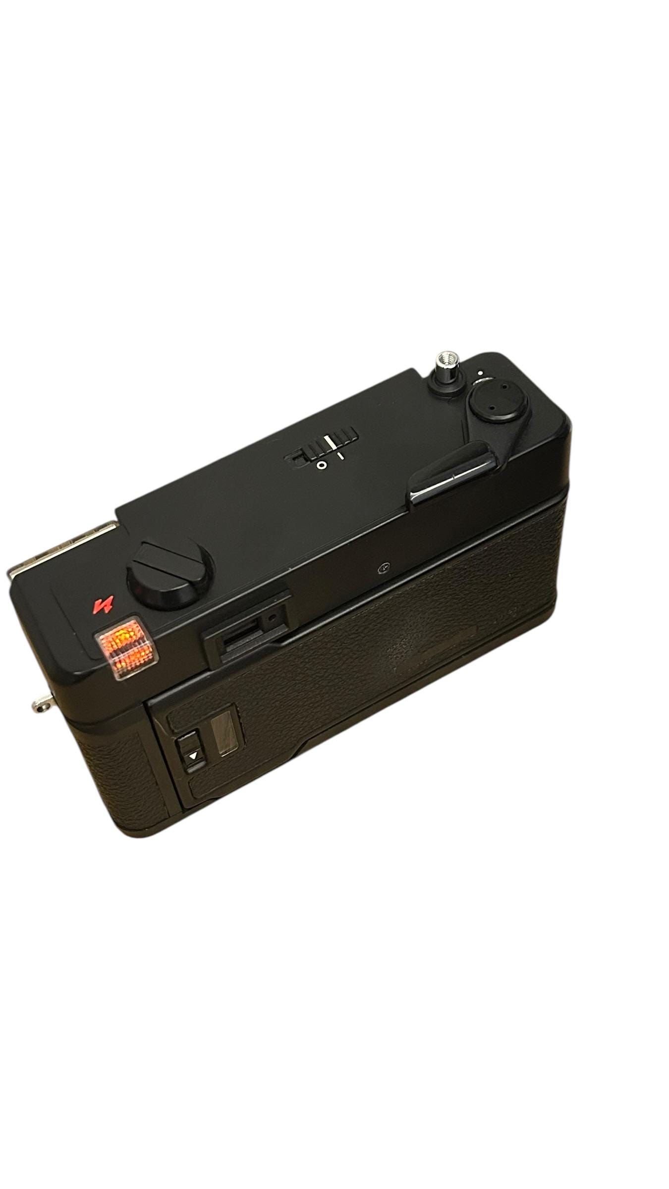 Lot 52 - A Rollei Rolleimat F 35mm Camera