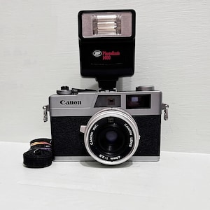 CANON Canonet 28, canon, rangefinder, retro, rangefinder cameras, 35mm, made in taiwan, point and shoot, 28, camera, film, compact,