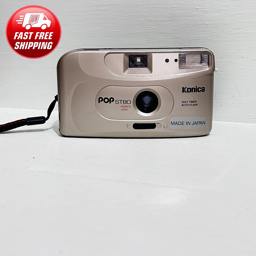 KONICAコンパクトフィルムカメラ 養う Fantasio 80z ケース付き