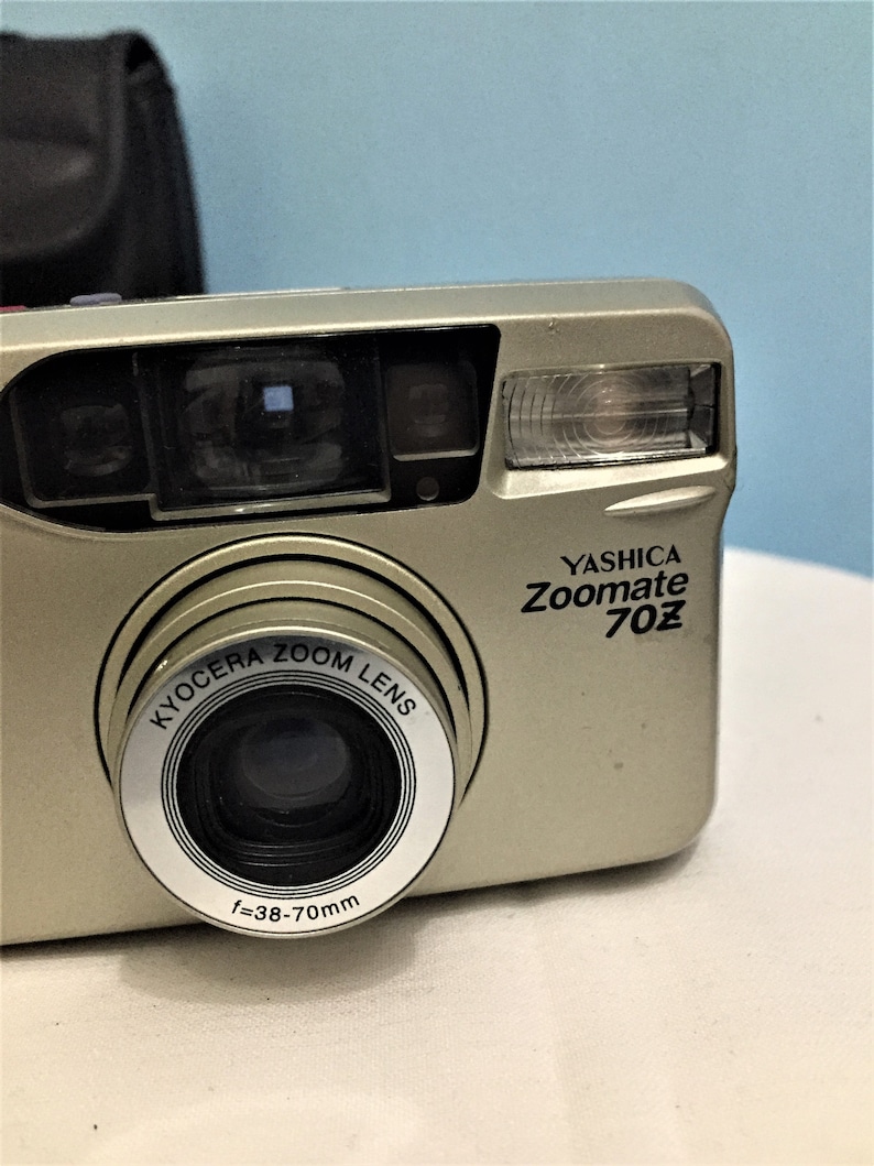 Yashica Zoomate 70Z - Thumbnail 2
