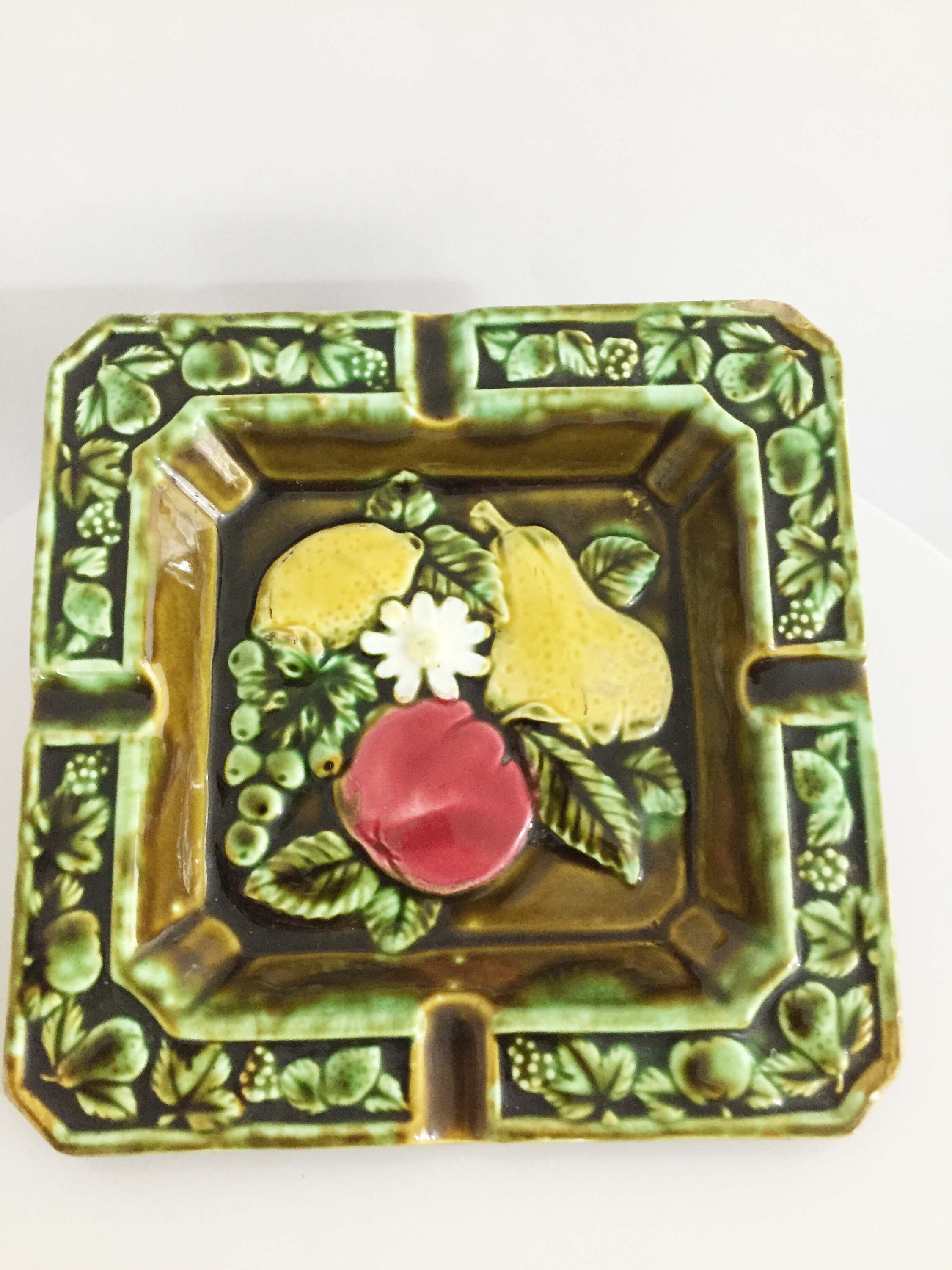 Japan Vintage Fruit Ashtray,/ Ceramic Hand Painted /japan Fruit