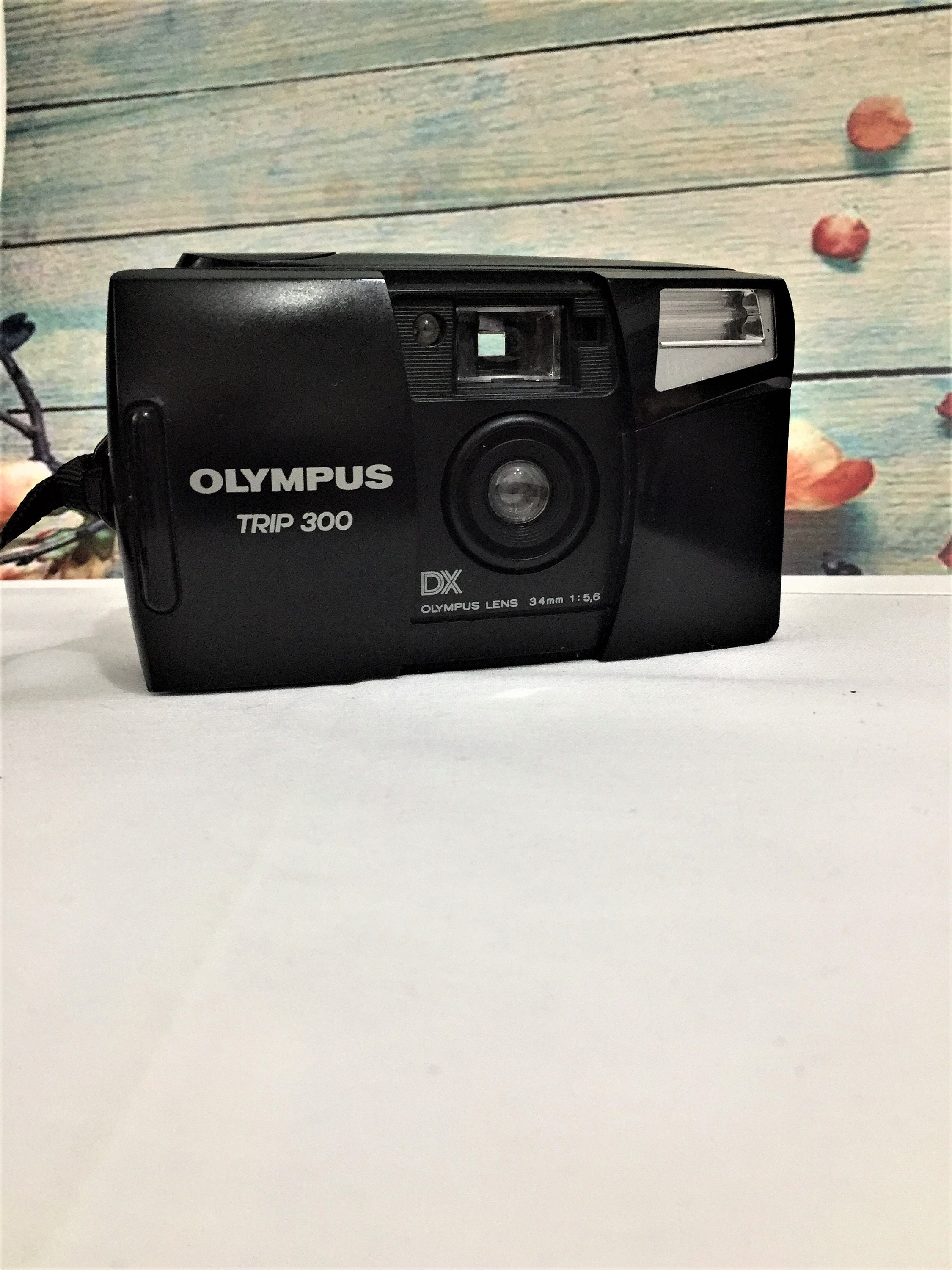 Vintage Olympus Trip 300 / Point and Shot Camera/ Point Shoot