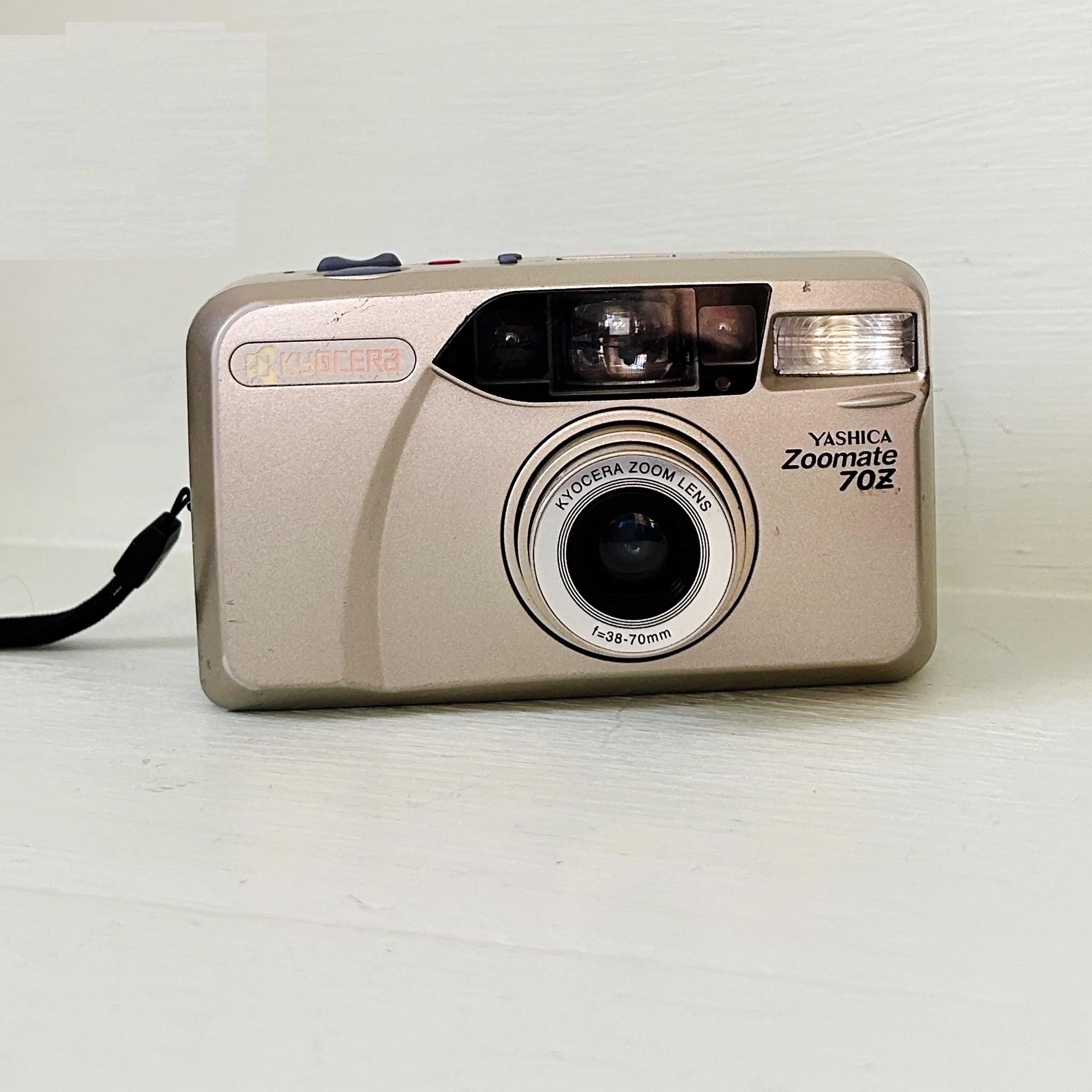 京セラ YASHICA Zoomate 70Z Yashica Zoomate 70Z Camera | Blue Moon Camera