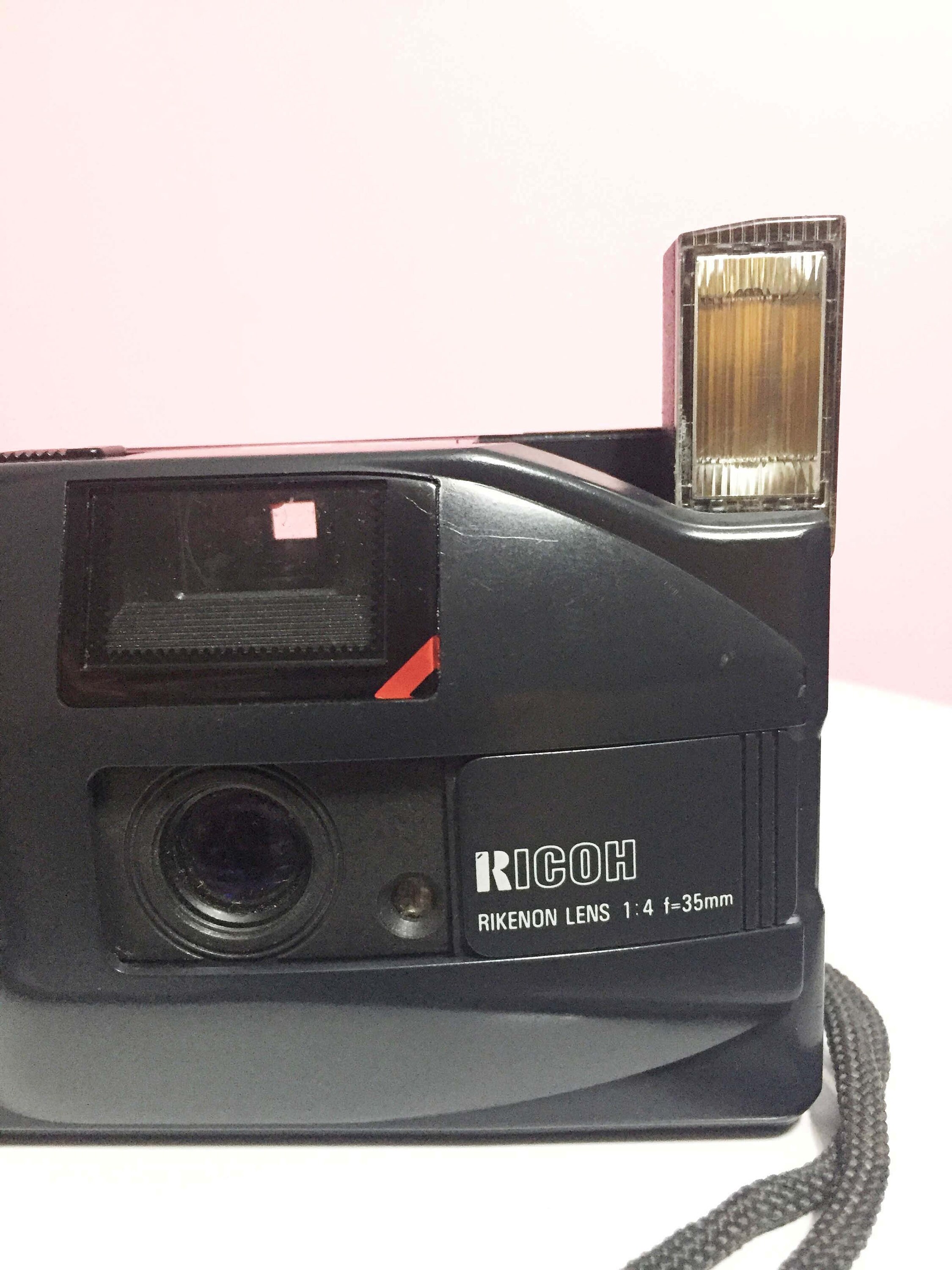 レトロ リコー YF-20 ケース / バッテリー付き / 35 mm f/4