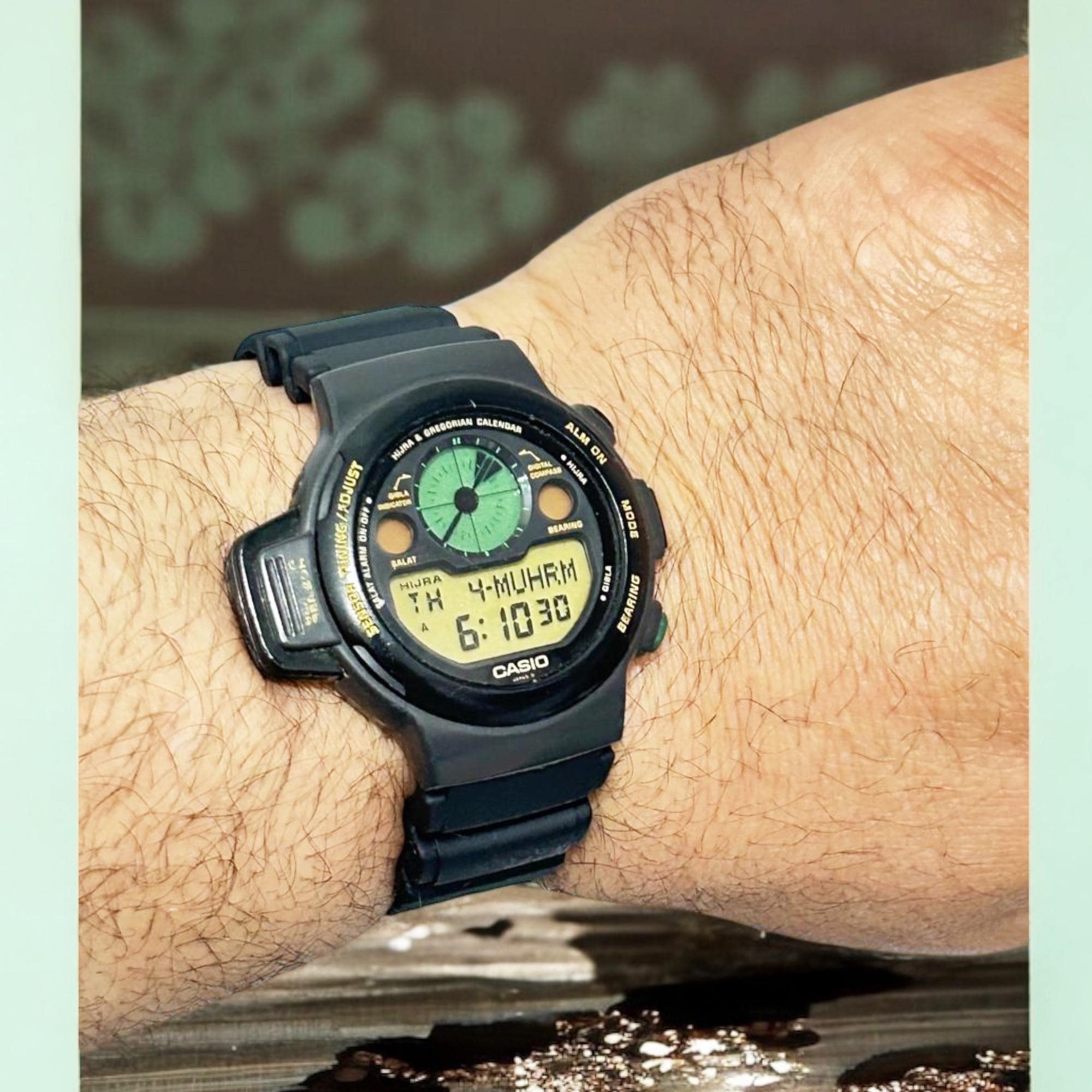 激レアデッドストック CASIO PRAYER COMPASS CPW-310 Magnificent Vintage Casio Cpw-310 / Compass Prayer Watch /very