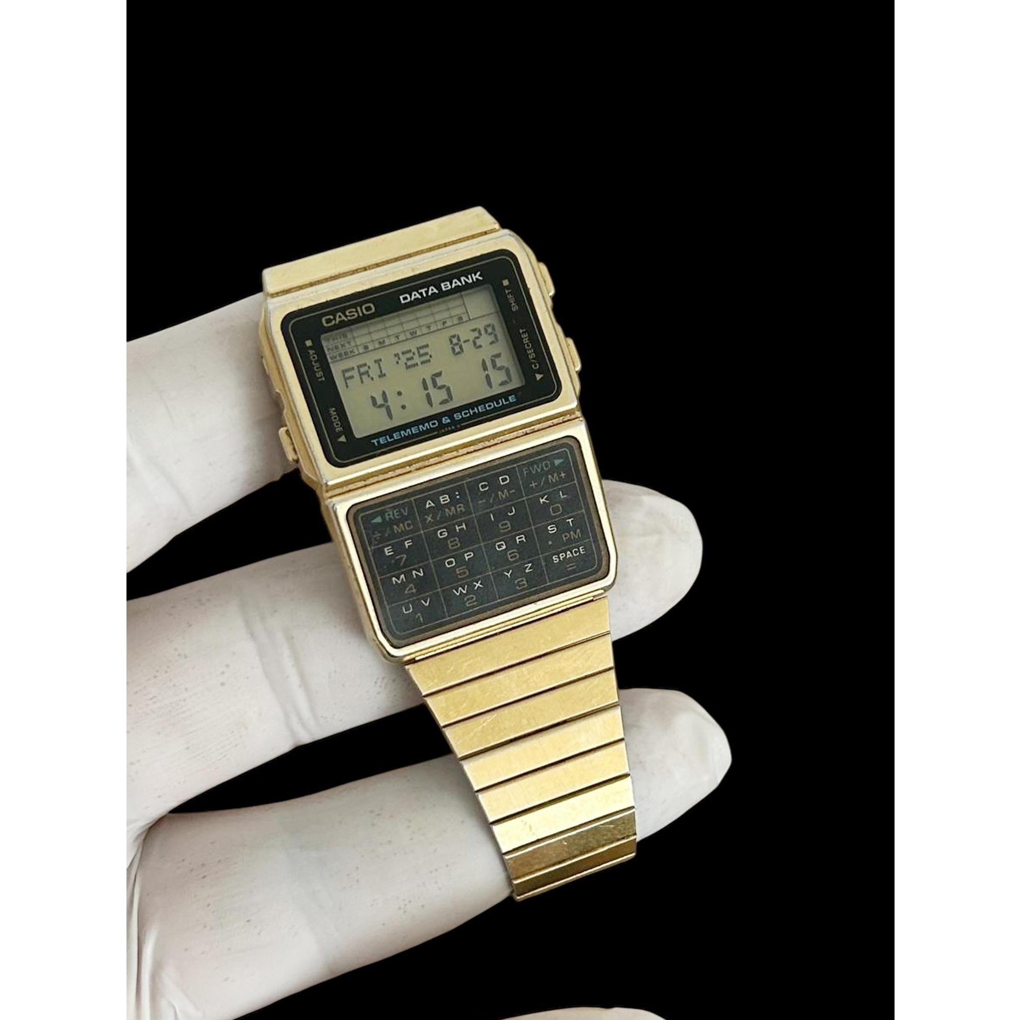 ヴィンテージゴールドトーンカシオ計算機ウォッチDBC-610：希少な1990