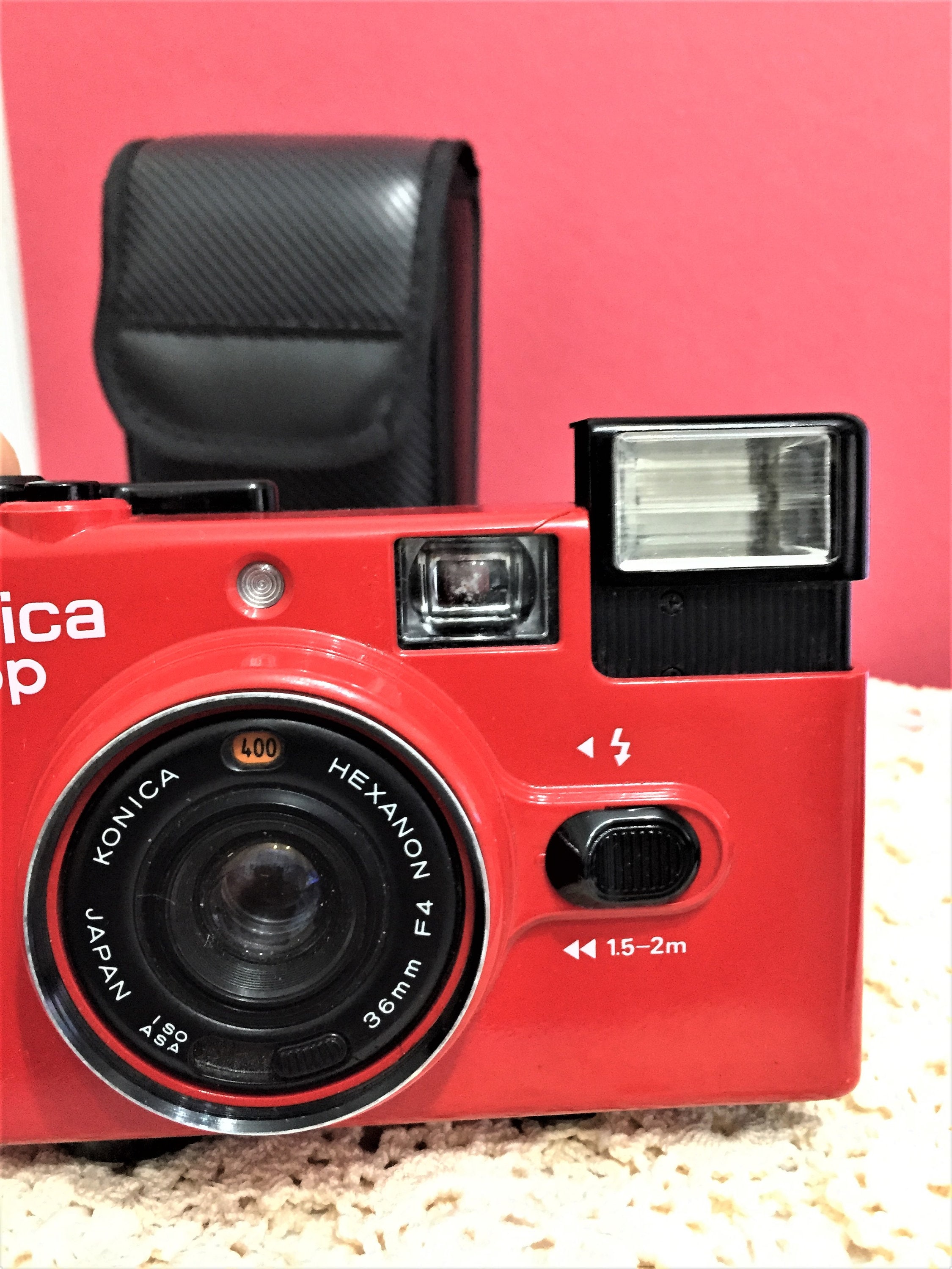 ヴィンテージ コニカ ポップ 35mmフィルムカメラ - レッドポイント