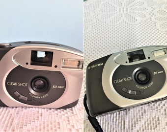 Vintage Fujifilm Clear Shot 30 Date / Compact 35mm Film