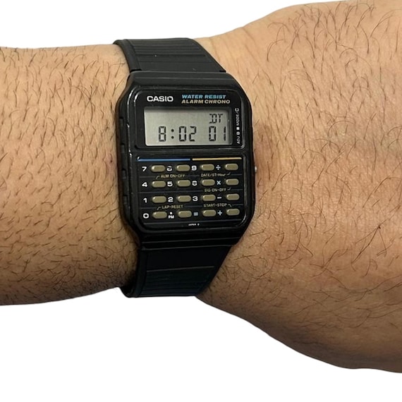 CASIO カシオ W-55 腕時計 デジタル ヴィンテージ コレクターズアイテムのヴィンテージデジタルカシオCA-55電卓付き