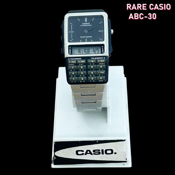 Vintage Casio ABC-30 Data Bank Watch: Digital Analog Calculator