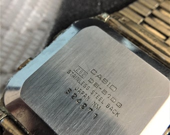 Casio Db-510g Men Digital Watch Silver Vintage / Japan Data Bank Casio Db-510g Men Digital Watch Silver Vintage / Japan Data Bank