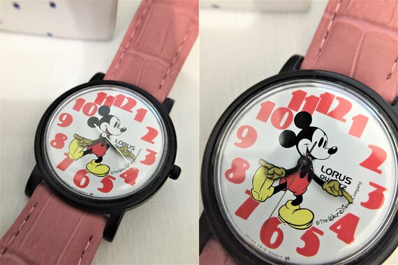 2 Montres-bracelets Lorus Mickey Mouse - Cadran Blanc, Bracelet Noir - Mécanique Manuelle - Occasion