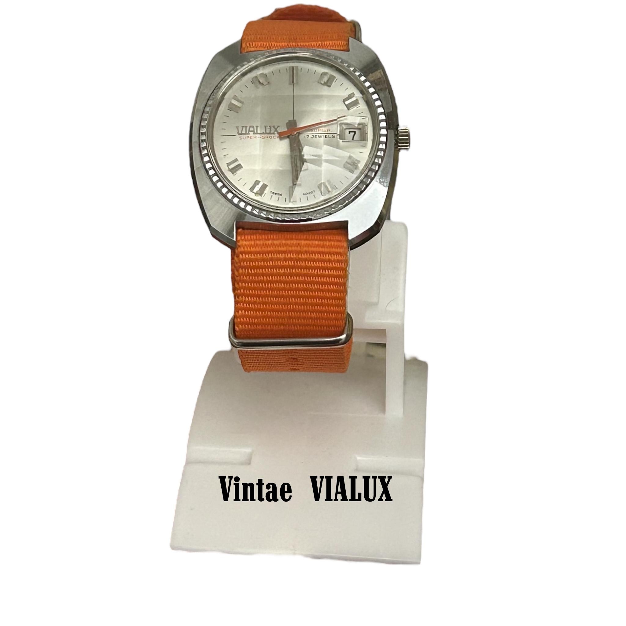 Vialux Super 17 Jewels Super-shock Vintage Swiss Made Watch