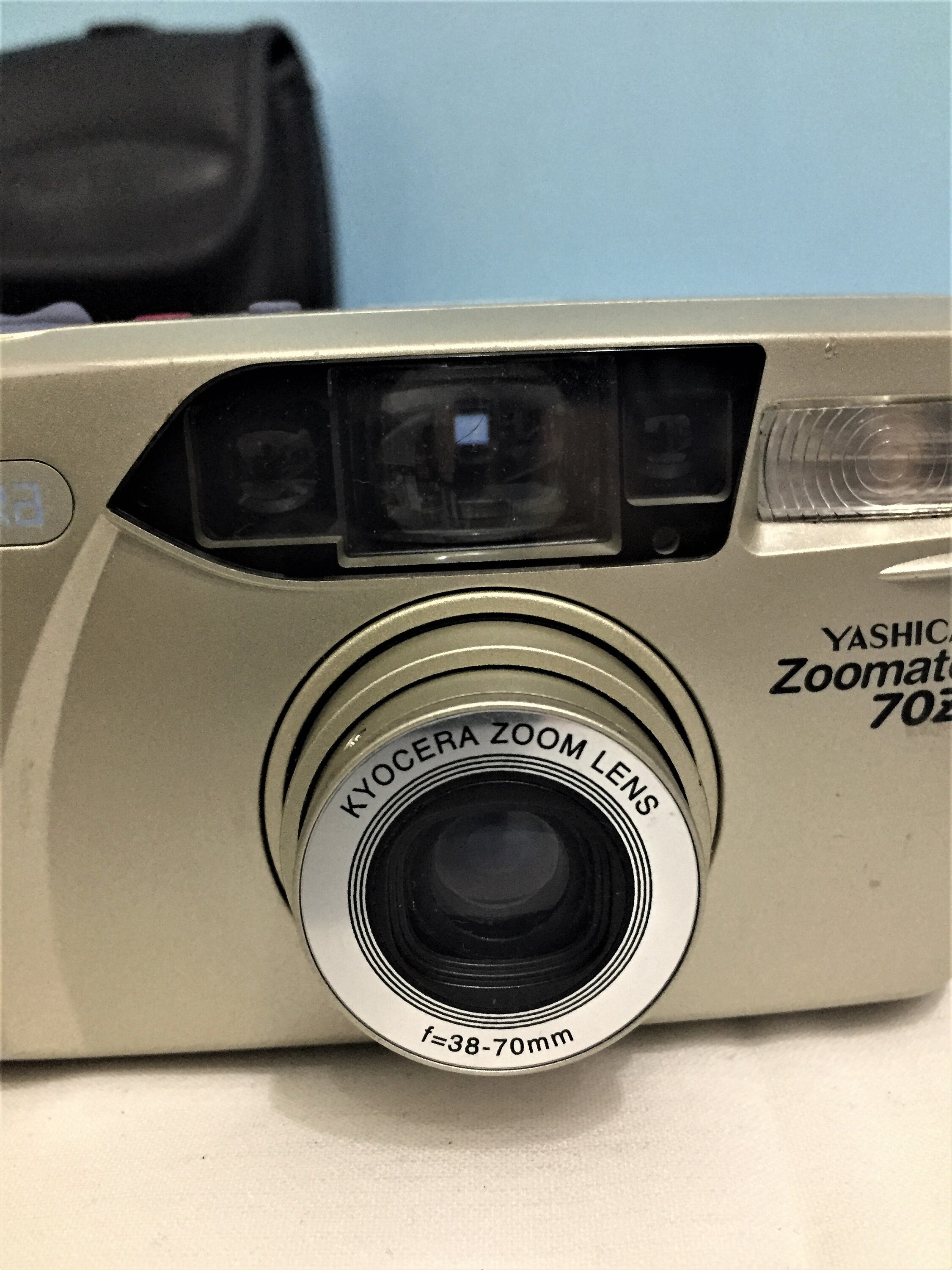Kyocera Yashica Zoomate 70 Z Film Camera Gift Set - Gold 38 - 70mm