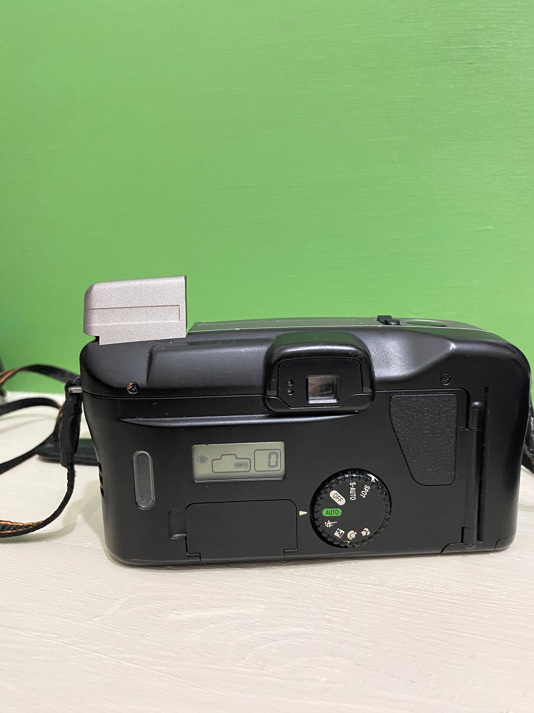 欧州モデル Canon Prima Super 135 Vintage Canon Prima Super 135 N 35mm Point&Shoot Film Camera | eBay