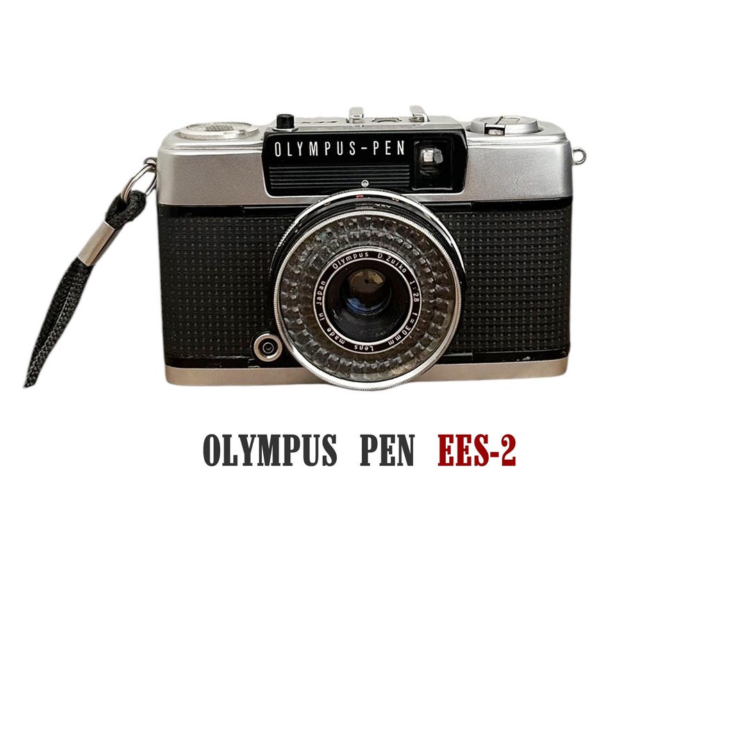 Vintage Olympus Pen EES-2 35mm D.zuiko 30mm Film Camera - Made in