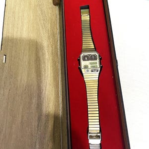 Rare Vintage CITIZEN Ana-Digi TEMP 8984-086503Y Wrist watch/ GN-4-S Japan Very good condition/ With Handmade Special Wooden Box