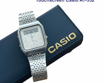 Vintage Casio AT-552 Touchscreen Calculator Watch: 1980s Ana-digi
