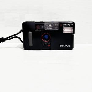 Vintage Olympus Infinity JR 35mm/ Point and Shoot 35mm Film Analog Camera/ Photography Easy to Use / Self Timer / Fully Working/Quartz