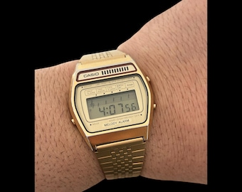 ULTRA RARE Gold Color Vintage Casio Melody Alarm Watch 407 M-521G