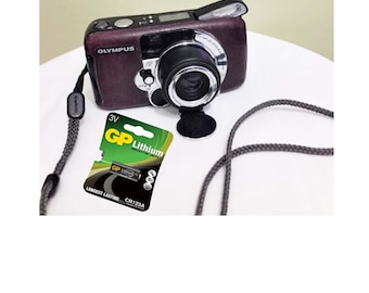 Olympus LT Zoom 105 / Camera burgundy/ purple Leather/ Special Edition - Vintage - Film-35mm point Shoot camera/ With GP Battery