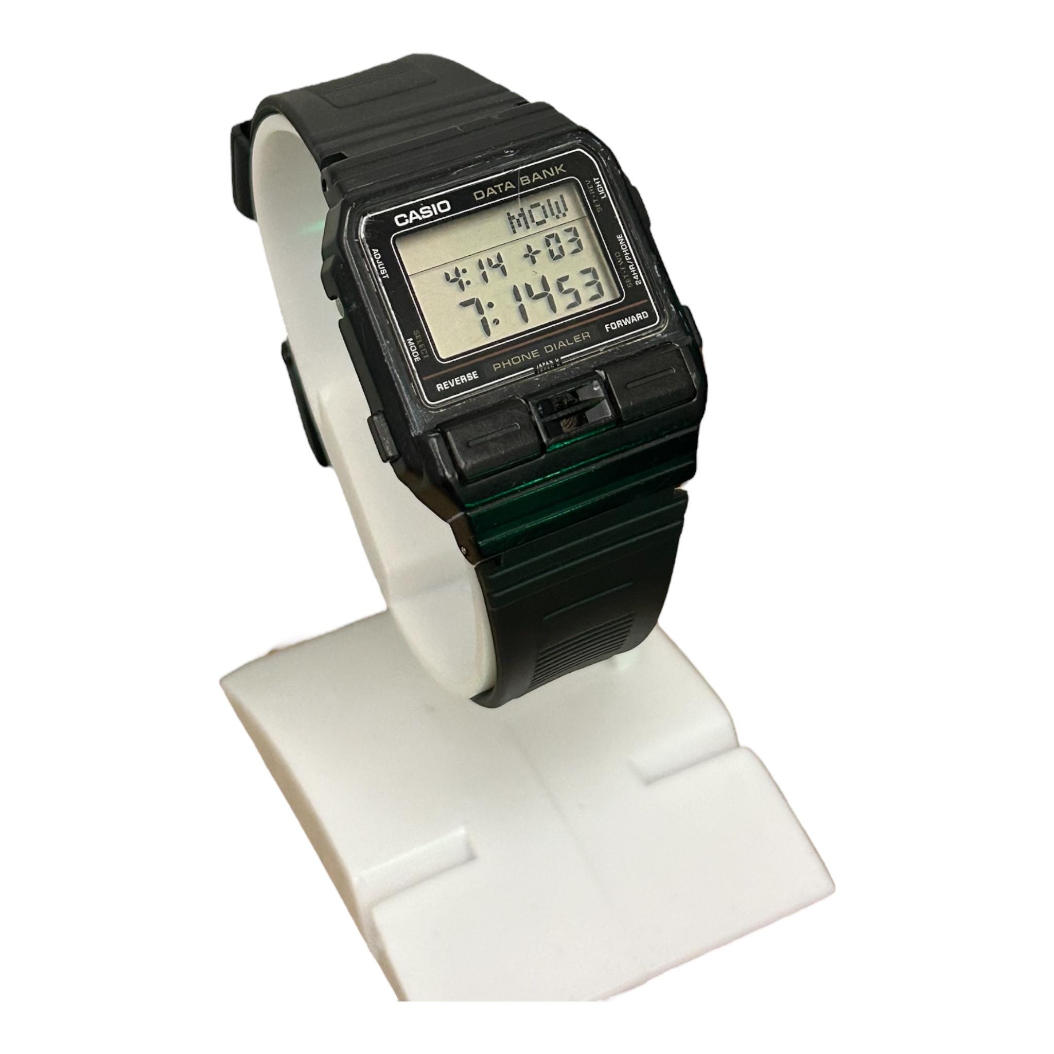 CASIO DATABANK 80 デジタル腕時計　DBC800 データバンク CASIO DATABANK 80 デジタル腕時計 DBC800 データバンク