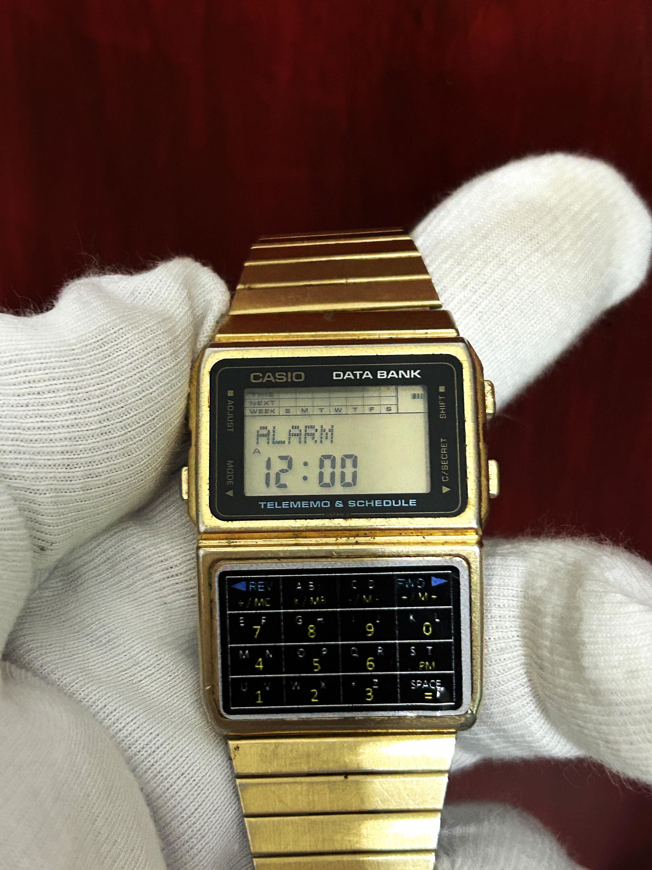 Gold Tone Vintage Casio DBC 610 Calculator Watch Module 676 Great Condition Casio Watch Box Made in Japan Orginal Braclet Casio