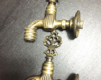 Vintage /Old Brass Faucet/Bathroom brass faucet/bronze faucet/Bathroom, kitchen antique faucet/Decorative brass faucet