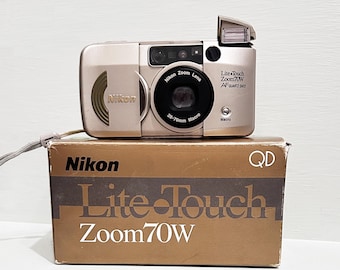 Vintage Nikon Zoom Touch 470 AF 35mm Point and Click Film Camera