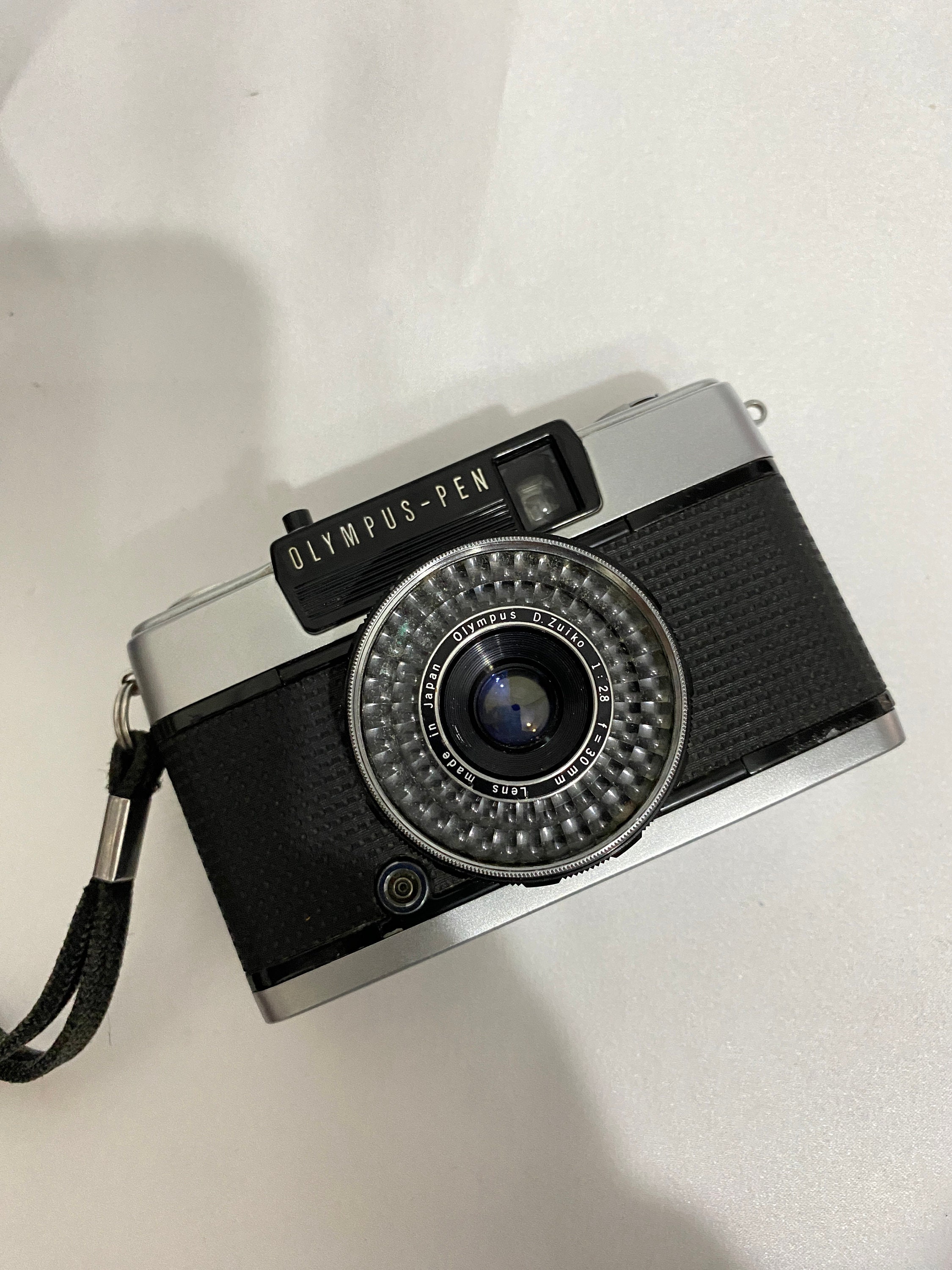 【完動品】OLYMPUS PEN EE-S D.Zuiko 30mm f2.8 Amazon.com: Olympus Pen EES-2 35 公釐1/2 框架相機附D.ZUIKO