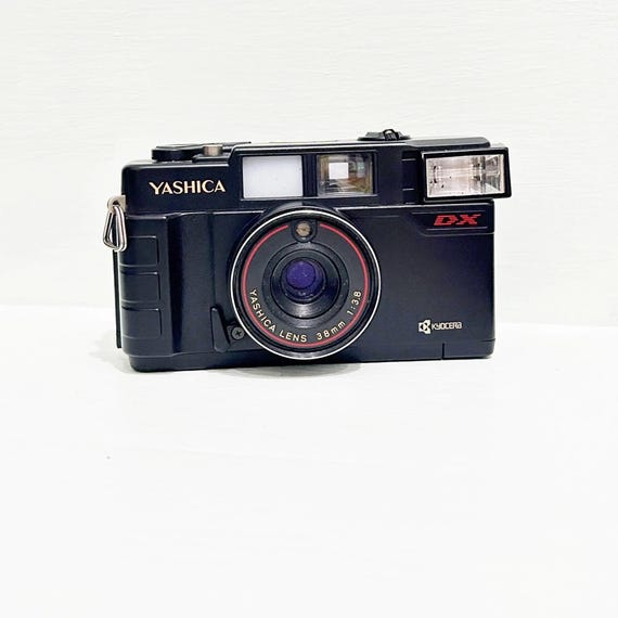 YASHICA MF 2 Super DX Camera/ Kyocera Camera / Great YASHICA MF 2 Super DX Camera/ Kyocera Camera / Great