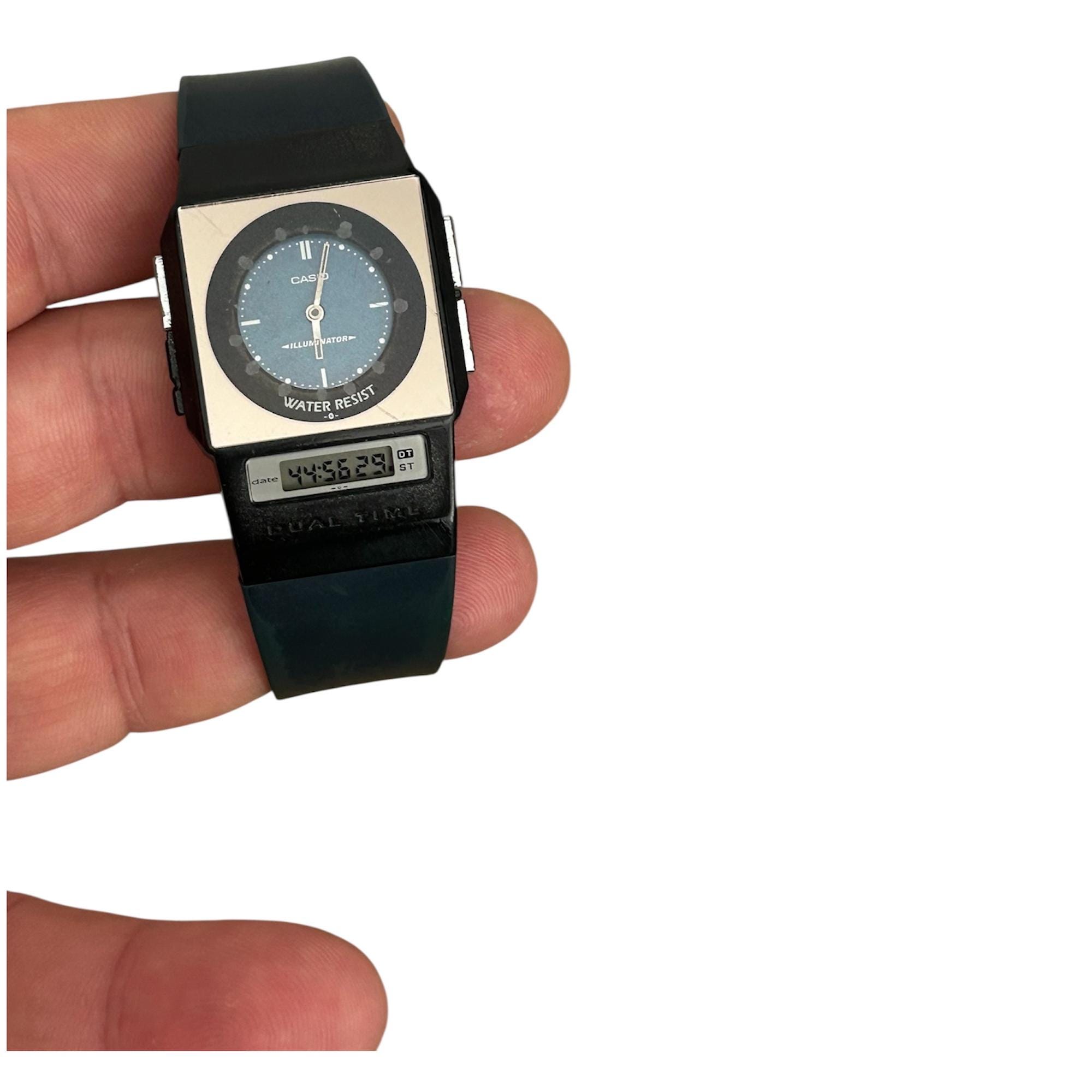 Vintage Casio Dual Time FS-01 Watch Very RARE Collectibles / From Vintage Casio Dual Time FS-01 Watch Very RARE Collectibles / From