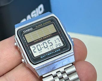 カシオ AL-180 ヴィンテージ 電池不要腕時計。ヴィンテージ レトロ