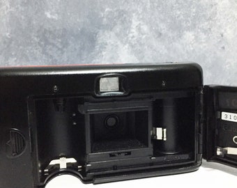 Appareil photo argentique Konica Pop EF-80 Reconditionné Noir