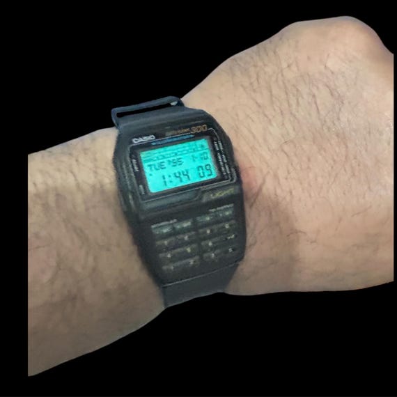★*も様 未使用　CASIO DATA BANK 300 1478 電卓付き腕時 Vintage Casio Dbc-310 Data Bank 300 Calculator Digital Watch Mod