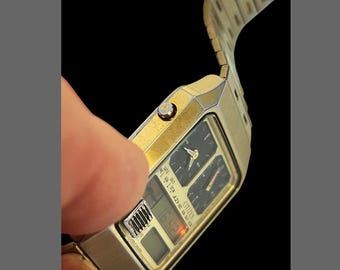 Vintage CITIZEN Ana-digi Temp Gold Color 8980-084900 Y Wrist