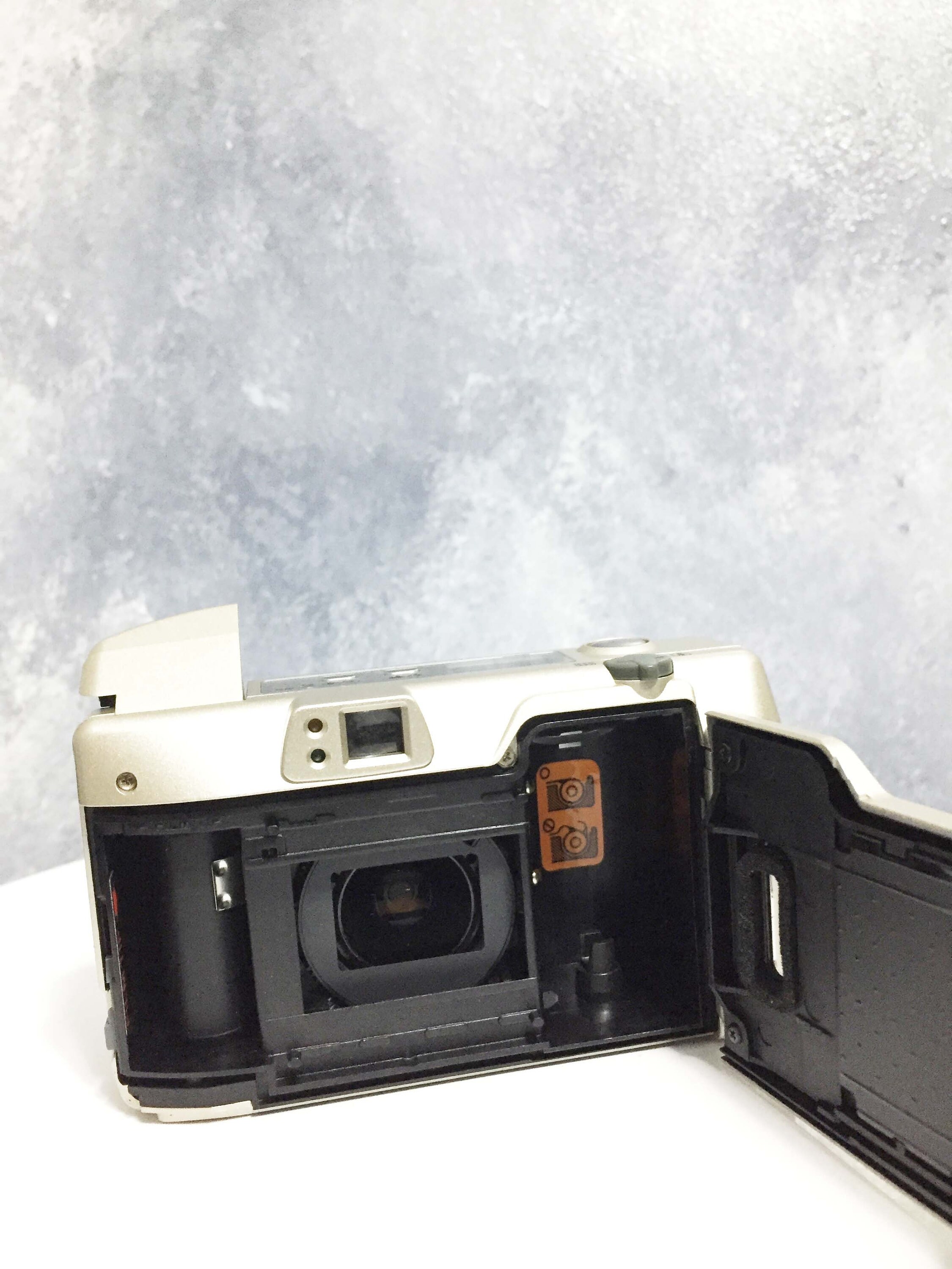 Vintage Nikon Lite Touch Zoom 70ws/ Handmade Leather Case/nikon