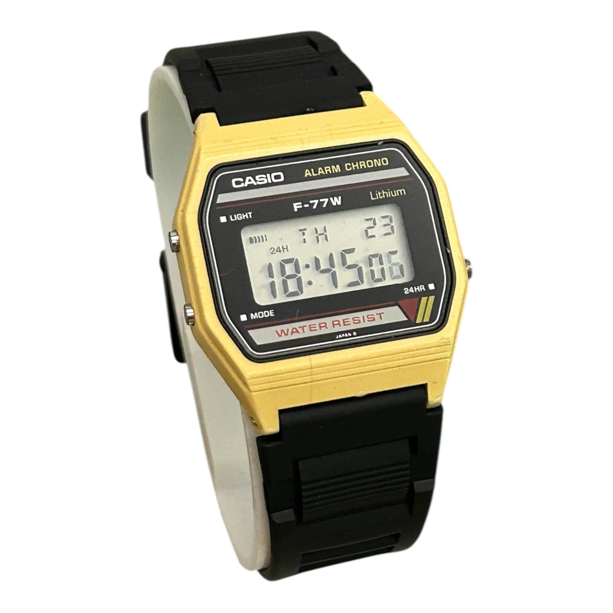 RARE COLOR Casio Quartz F-77W Digital Vintage Men's Watch 1980s