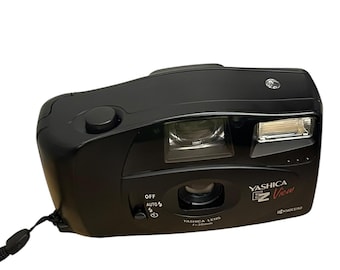 ヴィンテージ ヤシカ EZ View 30mm ポイント＆シュート フィルムカメラ