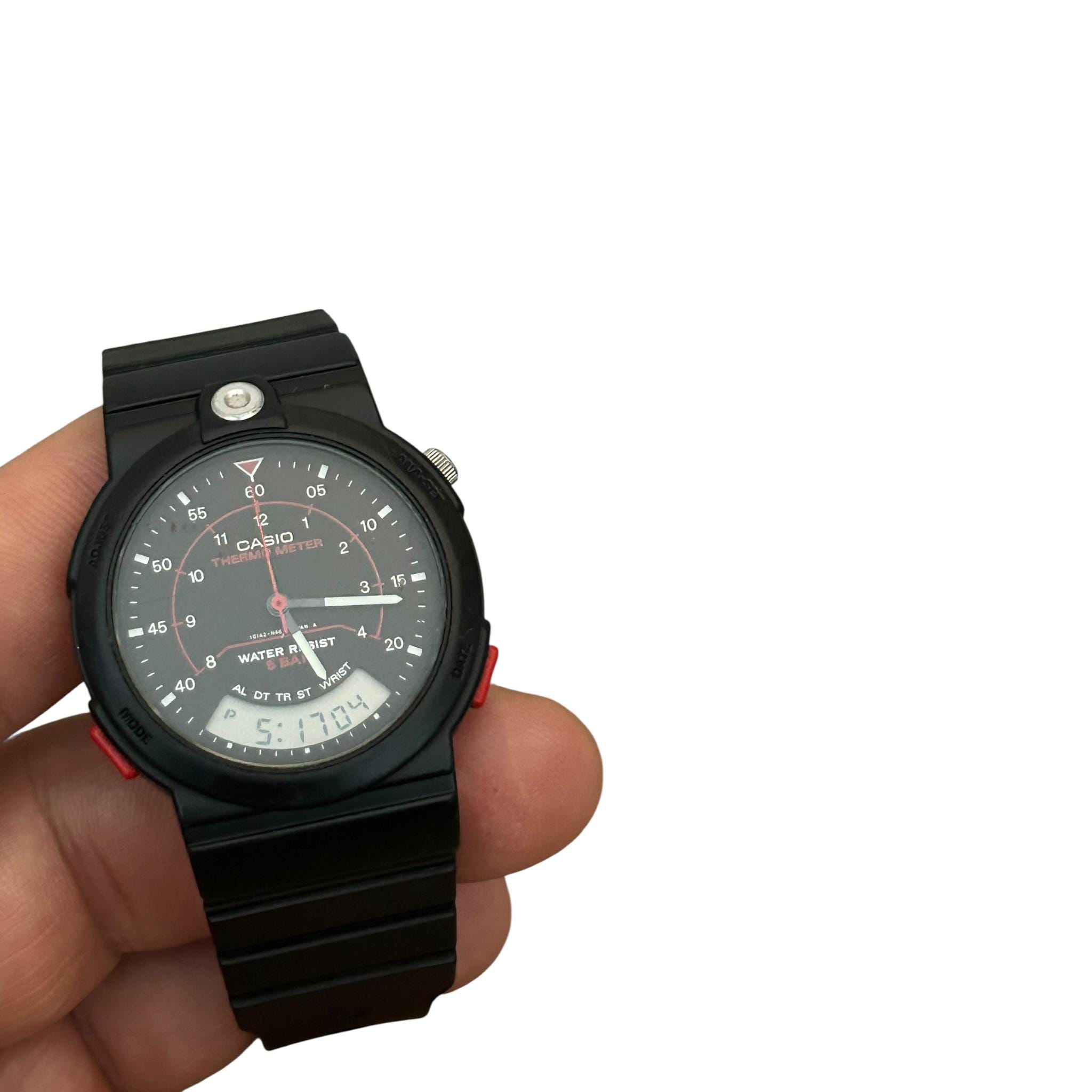 Rare Black Dial THERMOMETER Casio AW-10, Watch, Casio Vintage