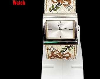 Guess Watch Vintage Very Rare/1980s / Embroidered Real leather strap/ Fully working and New Battery/ Women & Ladies Wrist Watch