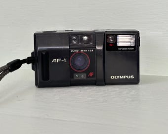 オリンパス AF-1 35mmフィルムカメラ – ズイコーレンズ、オート