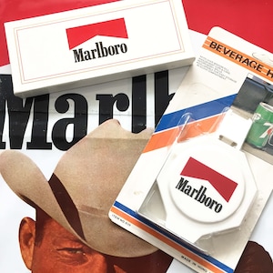 Portavasos Marlboro Coleccionable/fabricado en Alemania/Muy buen Set Trichion, abridor de botellas,//Bolígrafo edición especial Marlboro/Bolsa Marlboro